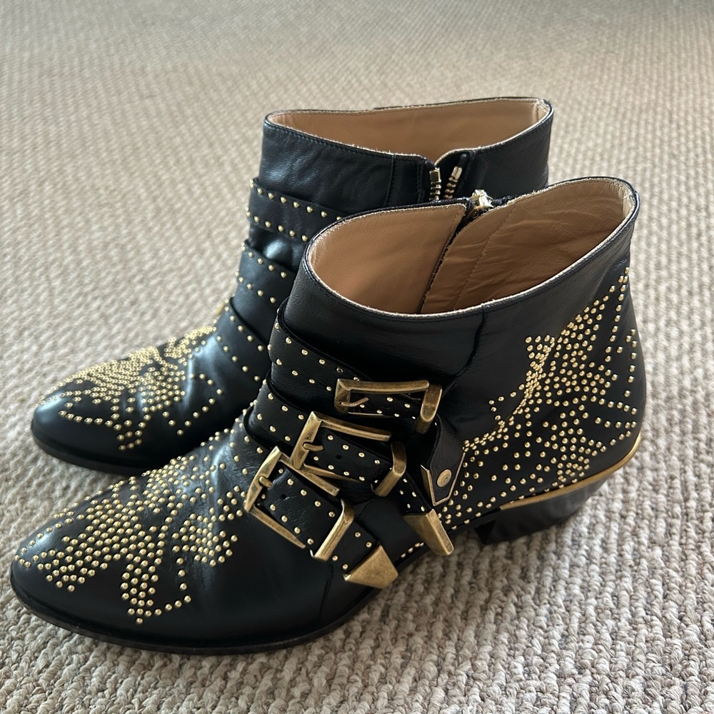 Chloe Suzanna Ankle Boots Booties Size 37.5 /7.5